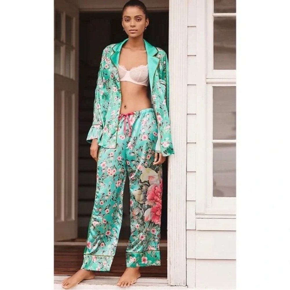 We are HAH Floral Pajama Set - Green